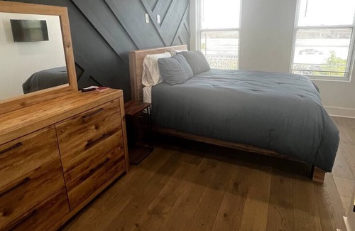 North Philadelphia Apartment | Luxury Style Apartment w/Rooftop