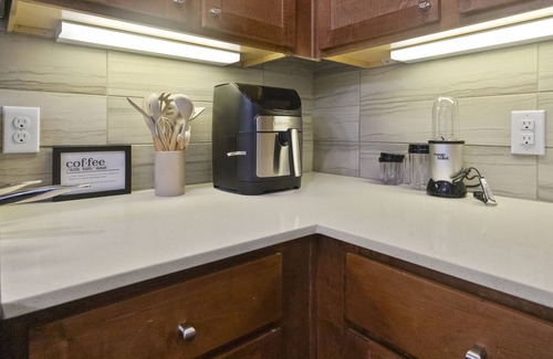 Central Business District Apartment | Luxury Suite in Downtown Houston