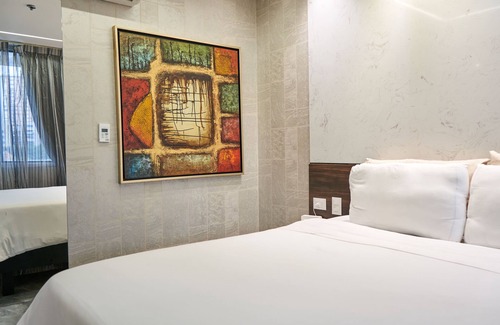 Las Lomas I Hotel | Luxury Suite with jacuzzi and balcony