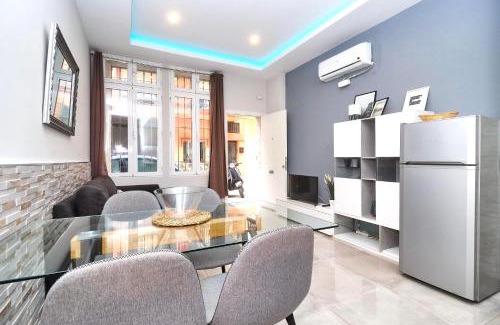 Las Lagunas Apartment | Luxury Suites Fuengirola 2