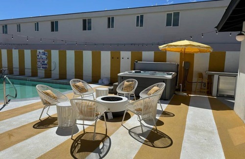 Uptown Design District Villa | Luxury Suites with Private Amenities Palm Springs