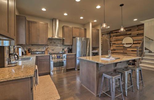 Cle Elum House | Luxury Suncadia Resort Retreat with Private Hot Tub!