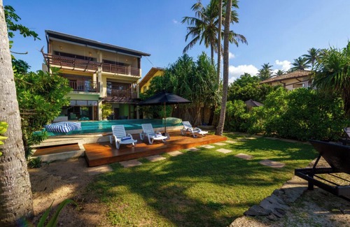 Matara Villa | Luxury Surf Villa Madiha Beachfront