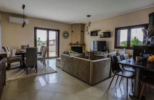 Agria Apartment | Luxury Sweet Home