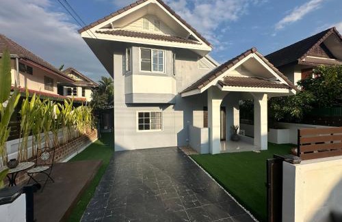 San Sai Villa | Luxury Thai Escape