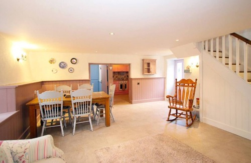 Dungarvan Cottage | Luxury Thatch Cottage