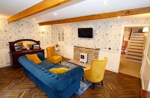 Dungarvan Cottage | Luxury Thatch Cottage