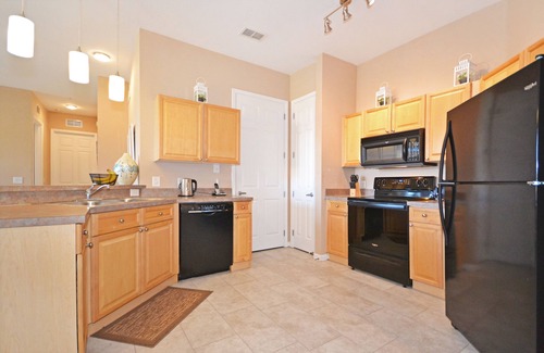 Loughman Condo | Luxury Top Floor Condo updated November 2024, 3 Bedroom, Disney 10 Mins