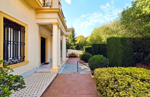 La Font d'en Fargues Villa | Luxury Touristic Villa in Barcelona City