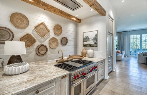 Rosemary Beach House | Luxury Town Center Residence | Sky Pool, Rooftop Terrace, Complimentary Fitness & Tennis