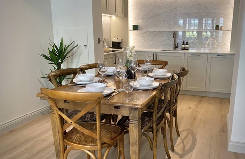 Queen's Gate House | Luxury Town House