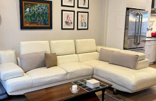 Jefferson Manor House | Luxury Townhome Alexandria Nsf, Uspto, Metro