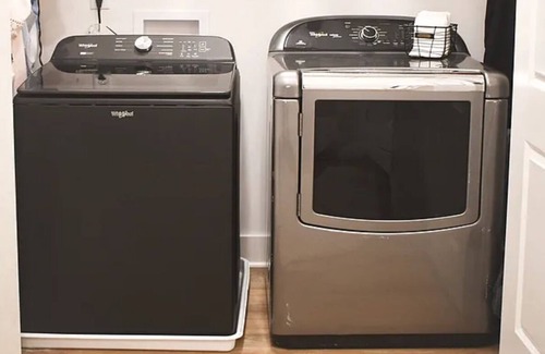 Madison House | Luxury townhome close to downtown!