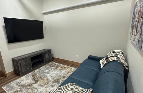 Wilmington Apartment | Luxury Townhome Unit 106