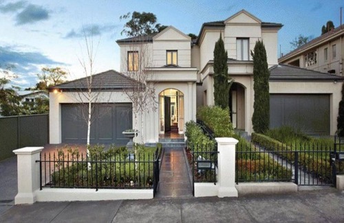 Kew House | Luxury Townhouse - 5min walk to restaurants, cafes and shops