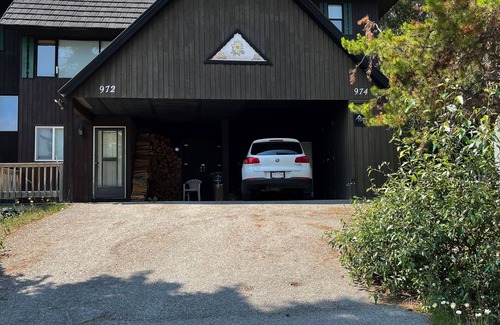 East Kootenay House | Luxury Townhouse - Great for Families - Golf & Ski