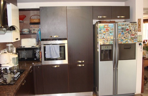 Agara House | Luxury Townhouse W Private Garden & Italian Kitchen