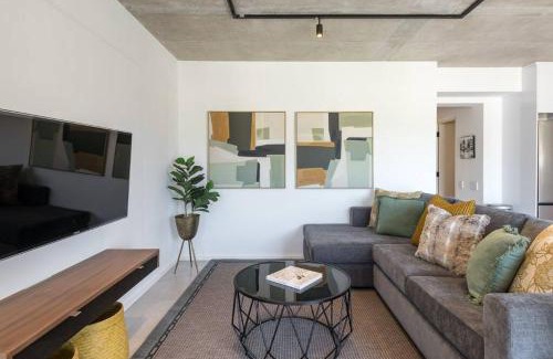 Wynberg Apartment | Luxury & Tranquility at Alphen Glen Constantia