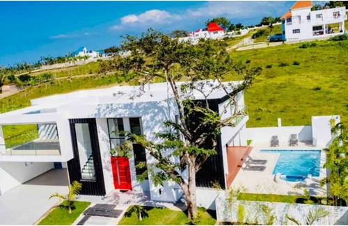 Montellano Villa | Luxury Tropical Paradise Villa, 4 bed. W Pool