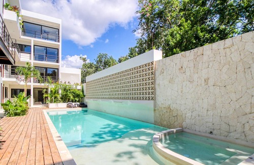 Villas Tulum Apartment | Luxury tropical apartment with balconies, hot tub, hammock, & AC - pool access