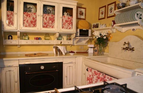 Civitella in Val di Chiana Villa | Luxury Tuscan Serviced Villa for 18