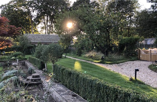Chipping Norton Cottage | Luxury two bedroom family cottage