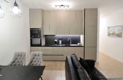 Mostar Apartment | Luxury two bedroom apartment P, Balcony, AirCond, WiFi, fully equipped kitchen