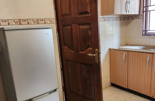 Accra House | Luxury Two bedroom Bungalow in a Quiet Residential Area