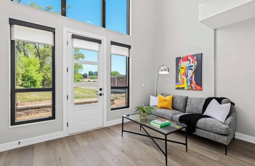 Rochester Condo | Luxury Two Story Condo Loft Style Downtown Rochester Hills