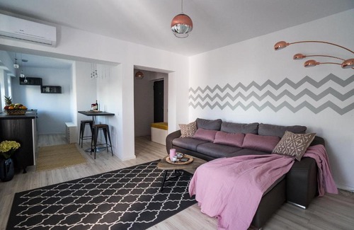 Bucharest City-Centre Apartment | Luxury Unirii Apartment