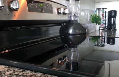 Northeast Houston Apartment | Luxury Unit, SelfCheck-In Houston, 20 mins to Downtown!
