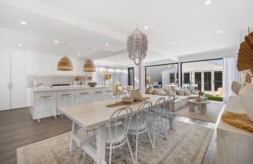 Mascot House | Luxury Urban Oasis - luxury and convenience close to airport and city