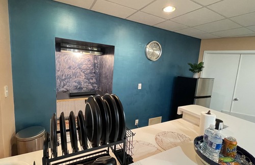 West Bloomfield House | Luxury Guest place: very close to lake and downtown