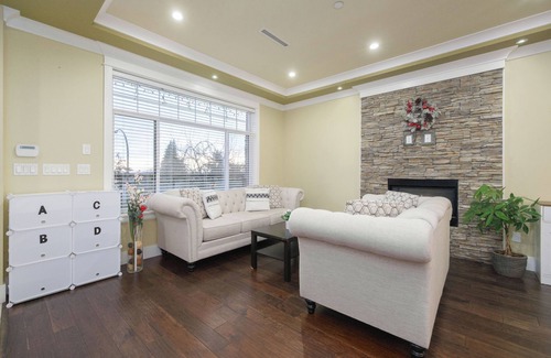 Sunset House | Luxury Vancouver 5BR Stay | Near Downtown & YVR