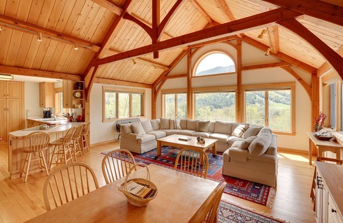 Windsor House | Luxury Vermont Vacation Rental: Private Hot Tub!