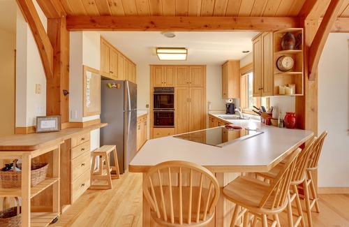 Windsor House | Luxury Vermont Vacation Rental: Private Hot Tub!