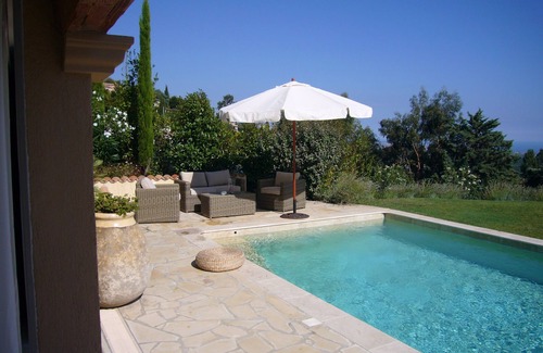 Tourrettes-sur-Loup Villa | Luxury villa with Côte d'Azur sea view!