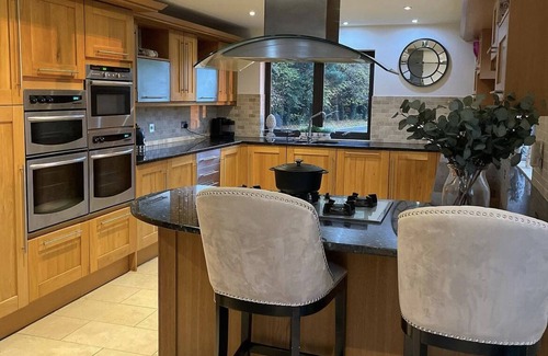 Frampton Cotterell House | Luxury villa on outskirts of Bristol