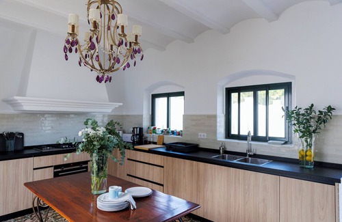 Zambra Villa | Luxury villa : 11 bedrooms and 7 bathrooms : Special for large groups and events.