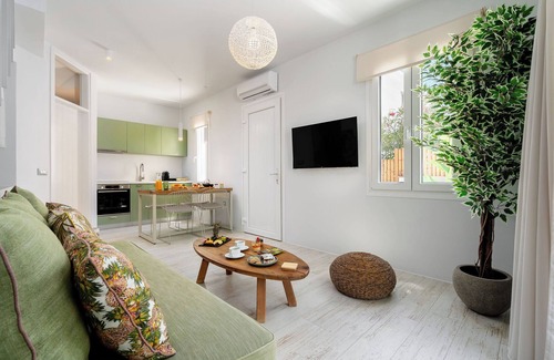 Agia Anna Villa | Luxury Villa 2BR 2BA With/Private Pool ⛱