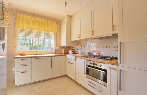 Los Valientes Villa | Luxury Villa 5 stars with 6 bedrooms, 4 bathrooms and private pool