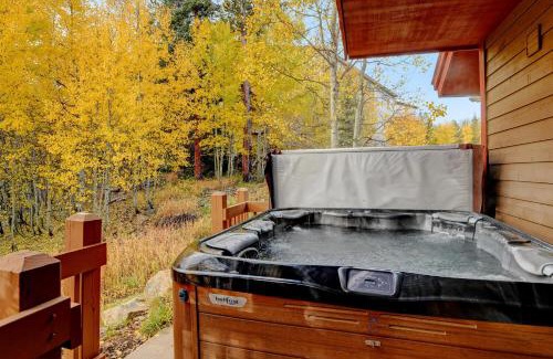 Bear Crossing House | Luxury Villa 865 I Hot Tub I Great Views I Best Price I FREE Adventures Daily