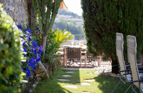 Mont Boron Apartment | Luxury villa apartment with panoramic sea views and small private garden
