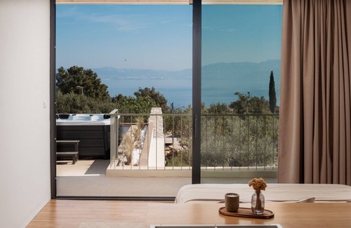 Gornje Selo Villa | Luxury Villa Authentic heated pool 56m2 sea view sauna jacuzzi bbq family
