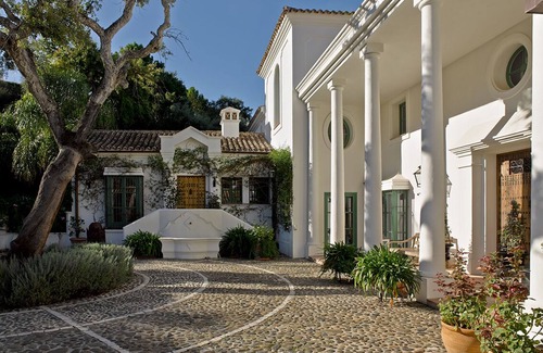 Benahavis Villa | Luxury Villa Breeze Marbella