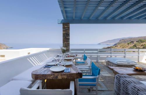 Steniai Villa | Luxury villa by the beach