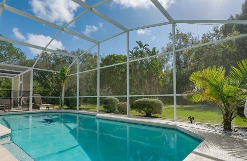 Doral Woods Villa | Luxury villa close to city yet very serene/private