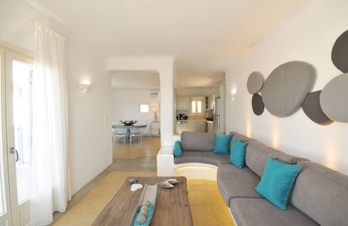 Plintri Villa | LUXURY VILLA COMPLEX, CLOSE TO BEACH, FREE DAILY MAID SERVICE