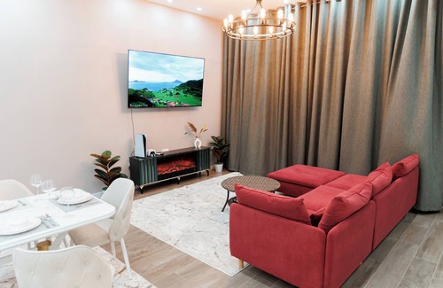 Gazalkent Villa | Luxury Villa Corner Garden WiFi, AC, Pool, 4 bedrooms in Bostanlik, Uzbekistan