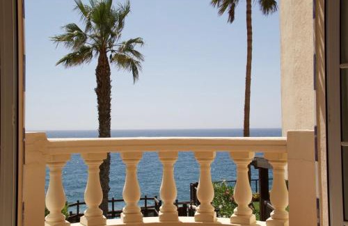 Playa del Aguila House | Luxury Villa del Mar - Bahia Feliz